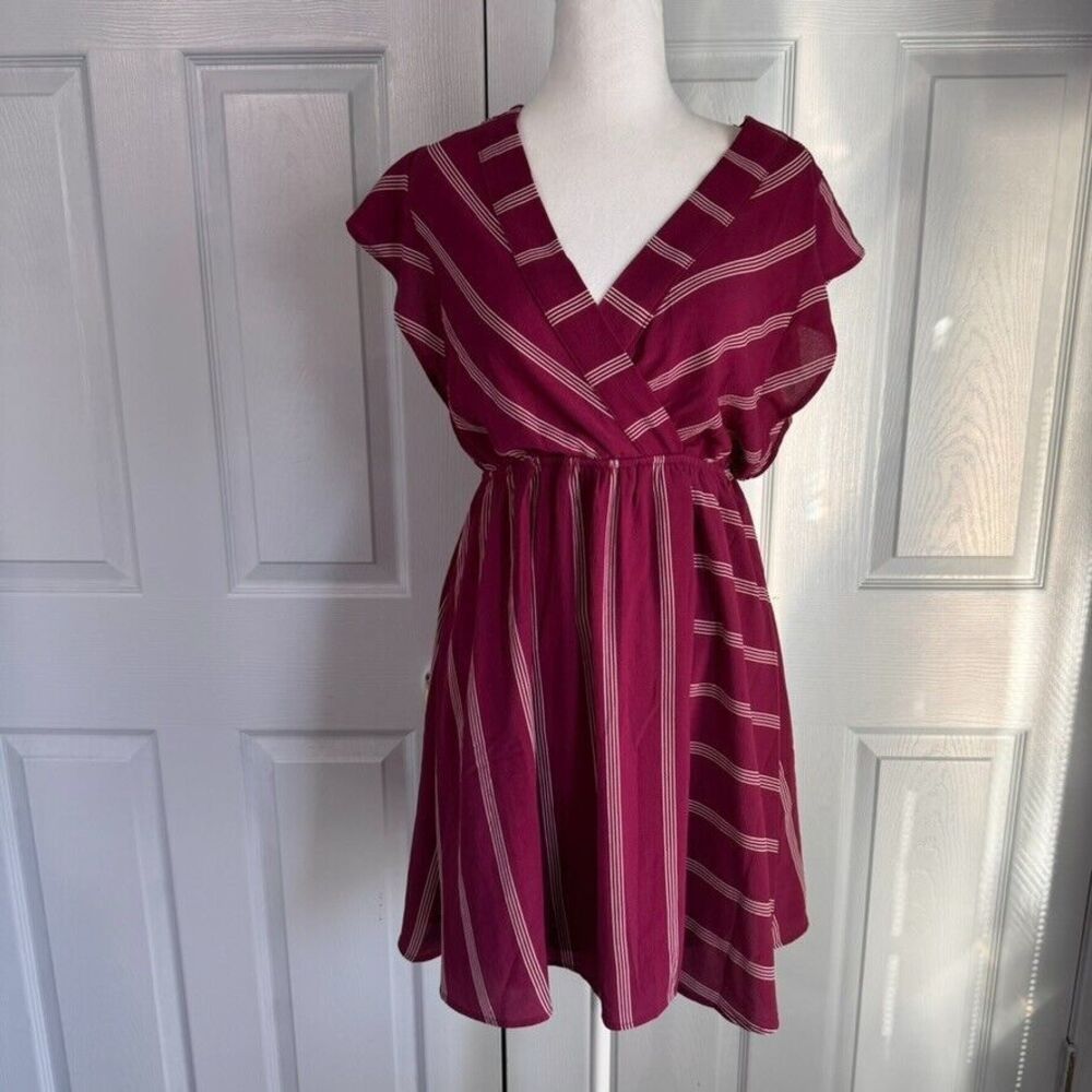 NWT Monteau Faux Wrap Lg Stripe V Neck Midi Dress w/ Flutter Sleeve Romantic